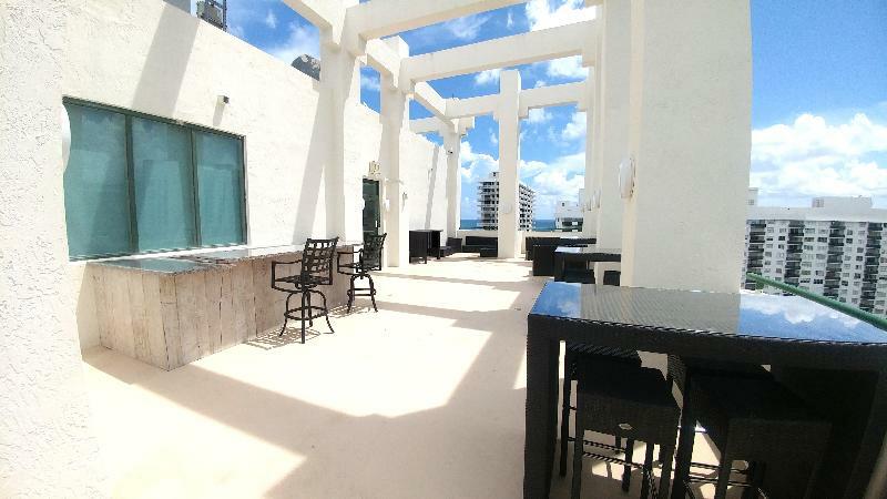The Casablanca On The Ocean West Tower Hotell Miami Beach Eksteriør bilde